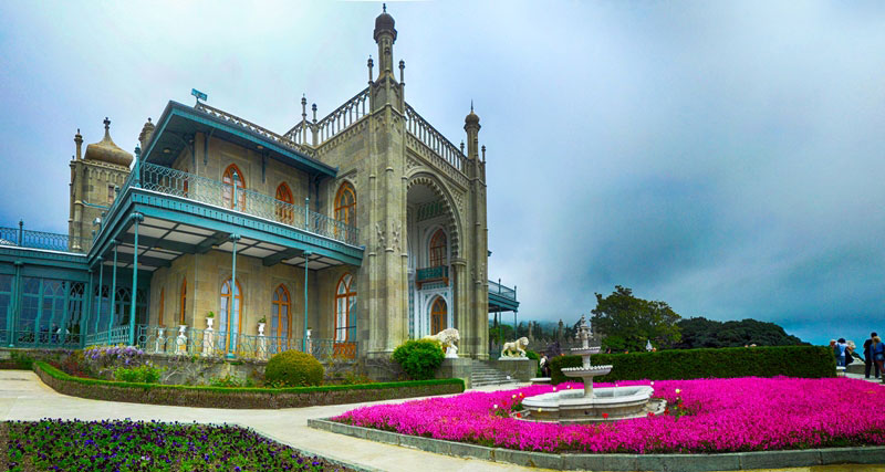 Воронцовский дворец в Алупке