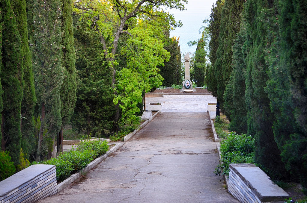 Пионерский парк в алупке